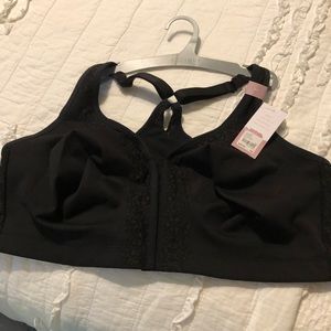 Cacique Intimates & Sleepwear - Cacique bra. Front closure. Cacique Intimates & Sleepwear - Cacique bra. Front closure.